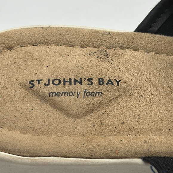 St. John's Bay  Memory Foam Footbed Gray Black Thong Sandal Size 11 FFT6853 - Picture 6 of 6